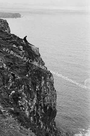 GLEN HEAD  FR SHIEL ON EDGE OF CLIFF